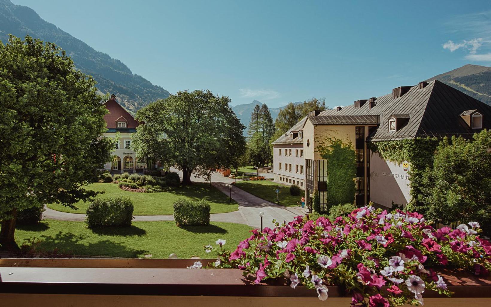 Appartement Hotel Panorama-Im Bademantel Direkt In Die Alpentherme 배드호프가스타인 외부 사진