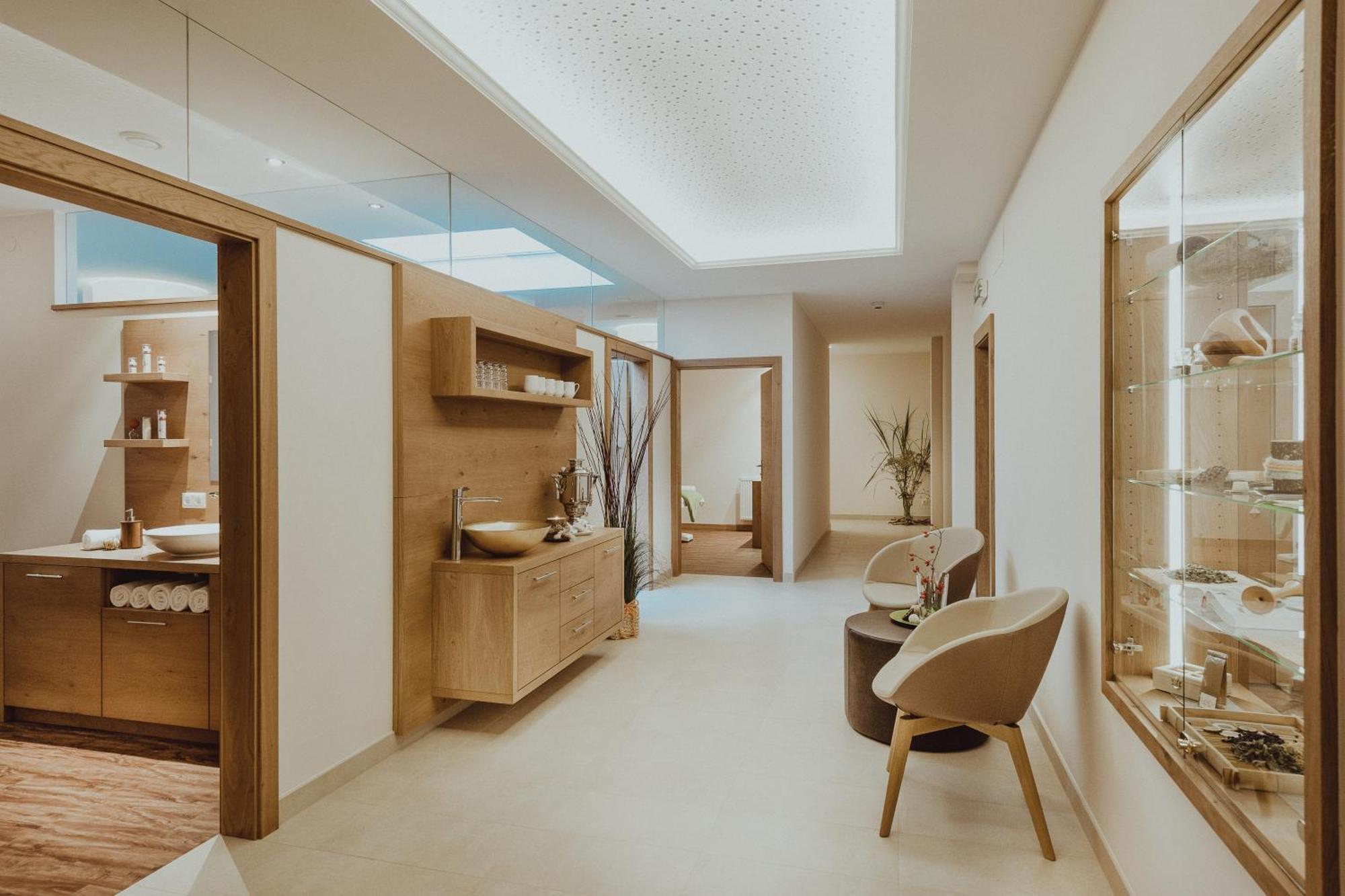 Appartement Hotel Panorama-Im Bademantel Direkt In Die Alpentherme 배드호프가스타인 외부 사진