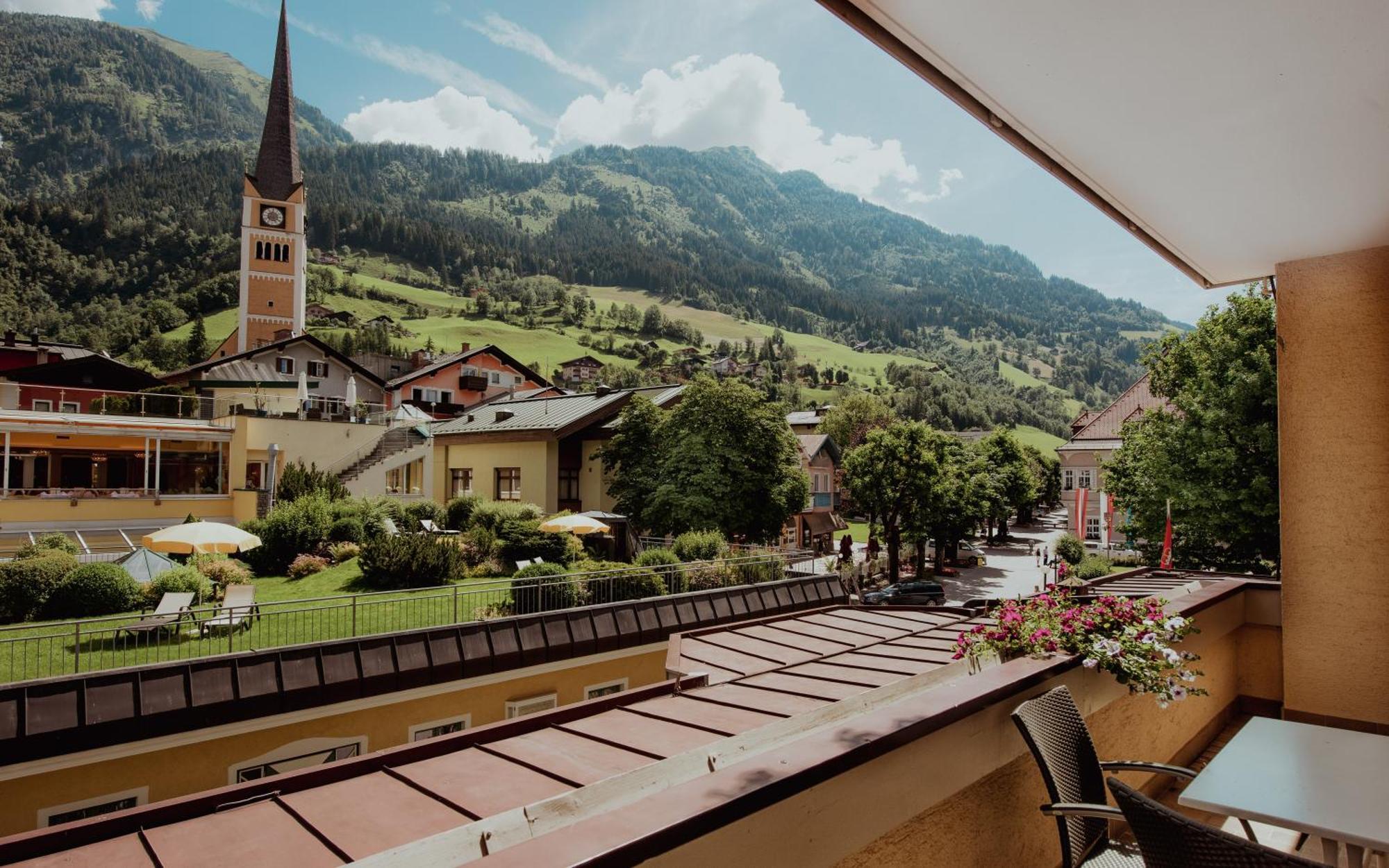 Appartement Hotel Panorama-Im Bademantel Direkt In Die Alpentherme 배드호프가스타인 외부 사진